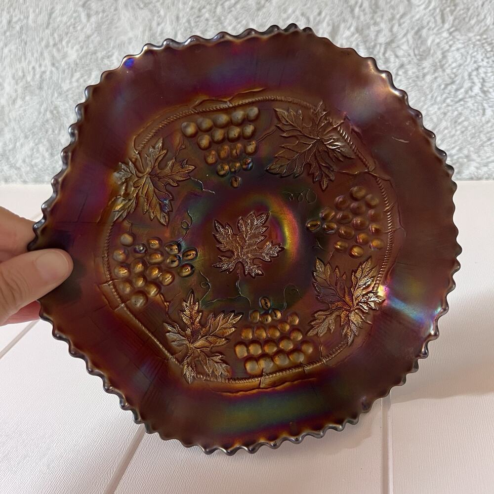NorthWood Vintage Bowl Grape Cable Carnival Iridescent Glass Purple Sawtooth Rim